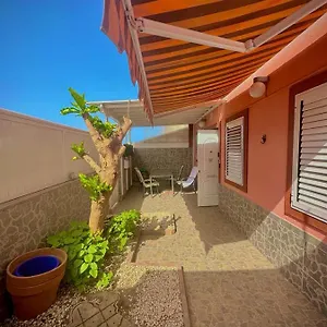 https://luxury-chalet-san-fernandoplaya-del-ingls-by-la-piedra-viva.in-canary-islands.com